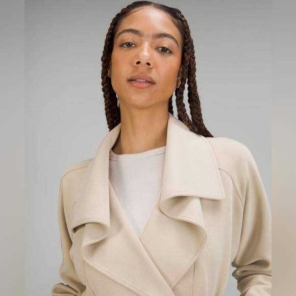 Lululemon Softstreme Belted Wrap in Trench - Missing Belt - Picture 6 of 16